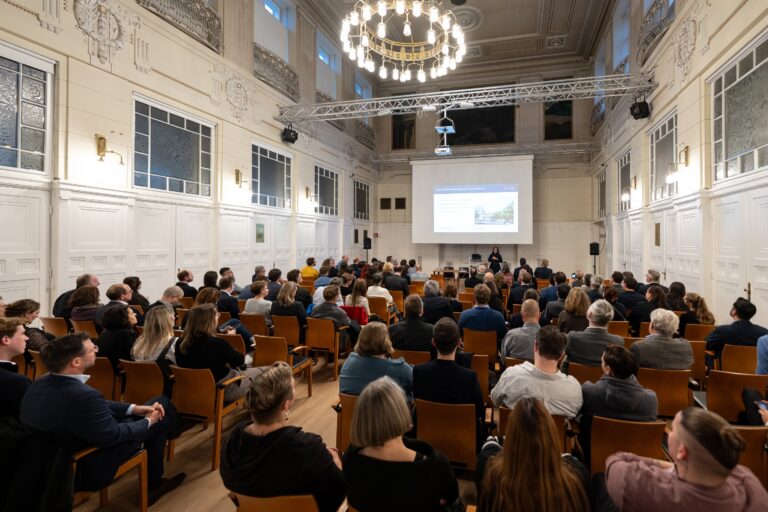 Vorentwurfspräsentation im Festsaal der Klinik Penzing © vogus